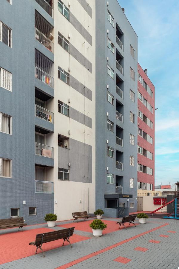 Family Space Curitiba/Vaga De Garagem Gratis المظهر الخارجي الصورة